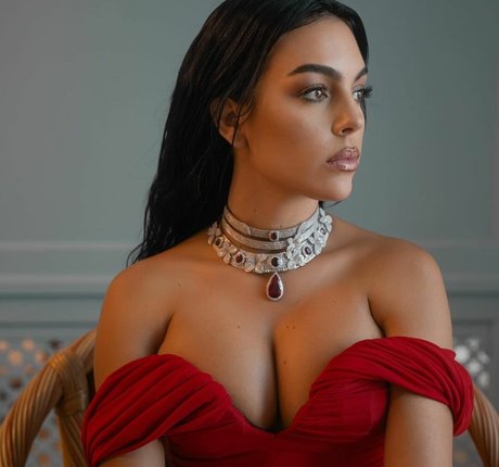 épouse maigre onlyfans hd parfaite photo