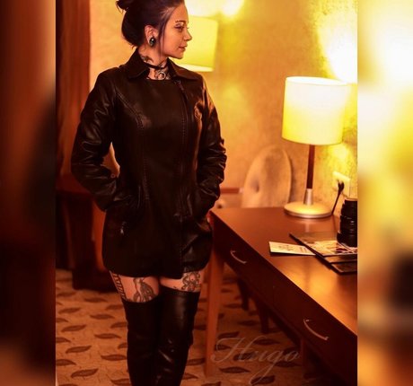 Yagmur Simsek_ art star du porno archive