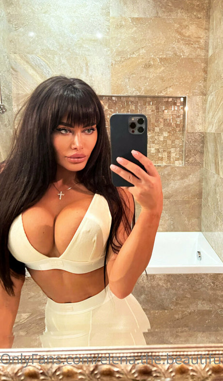 elena beautybb actrice de grande qualité galeries