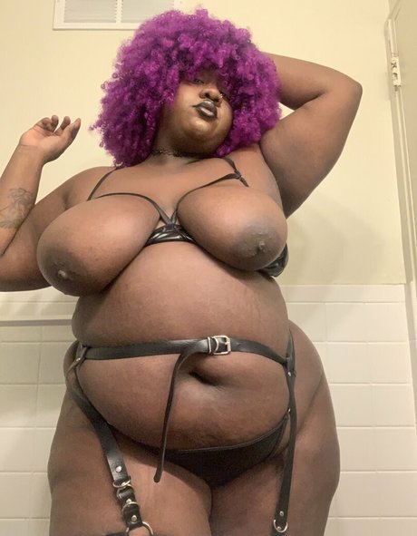 phat ass phoebe actrice libre archive