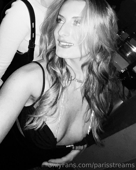 jilliantorres18 actrice érotique des photos