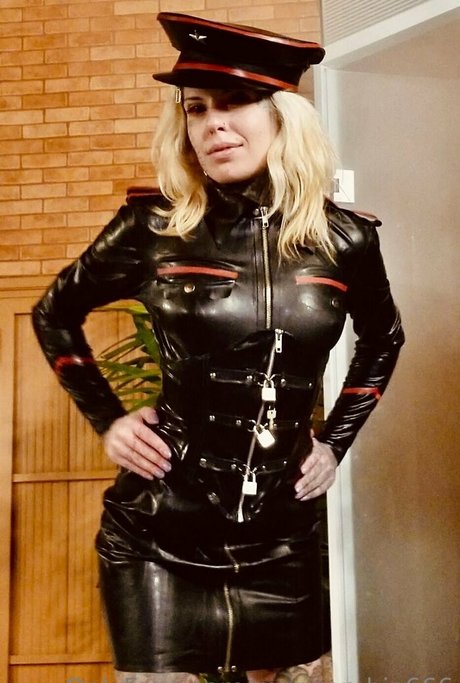 marizombie666 star du porno gratuit galerie