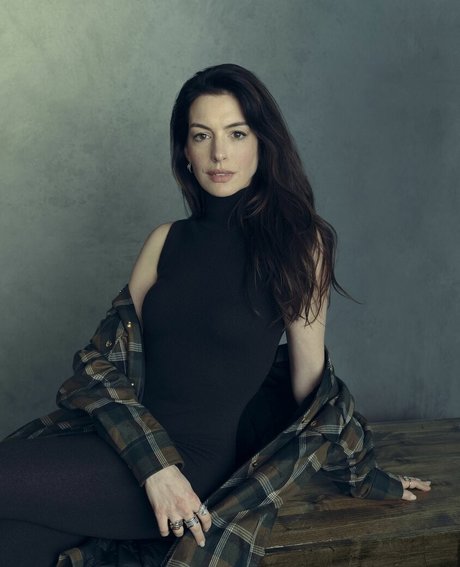 Anne Hathaway top star collection