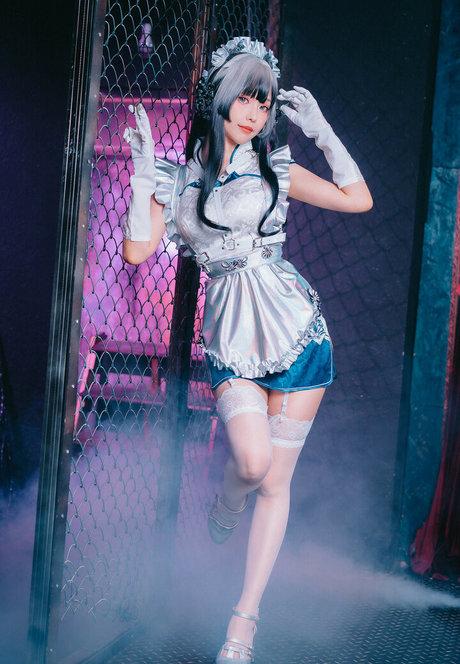 eeelyeee modèle porno img