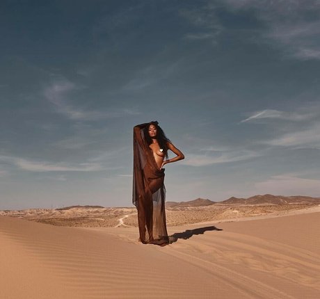 fans de grosses femmes aux gros seins uniquement exclusivité érotique galeries
