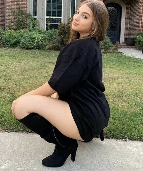 Hashemi Sisters star exclusive img