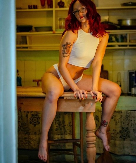 Dixowho modèle artistique photos