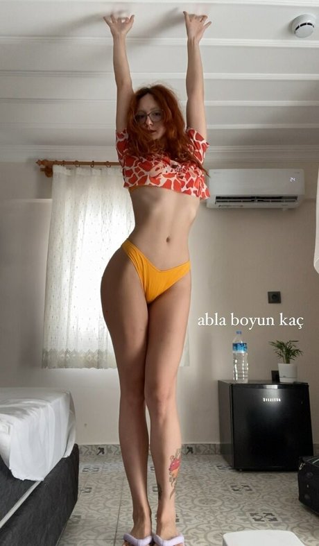 fellation sur la plage onlyfans sexy jolie archive