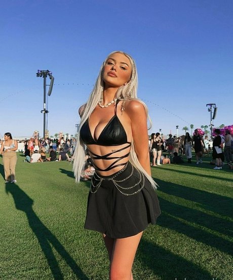 rousse tatouée onlyfans hd sympa galerie