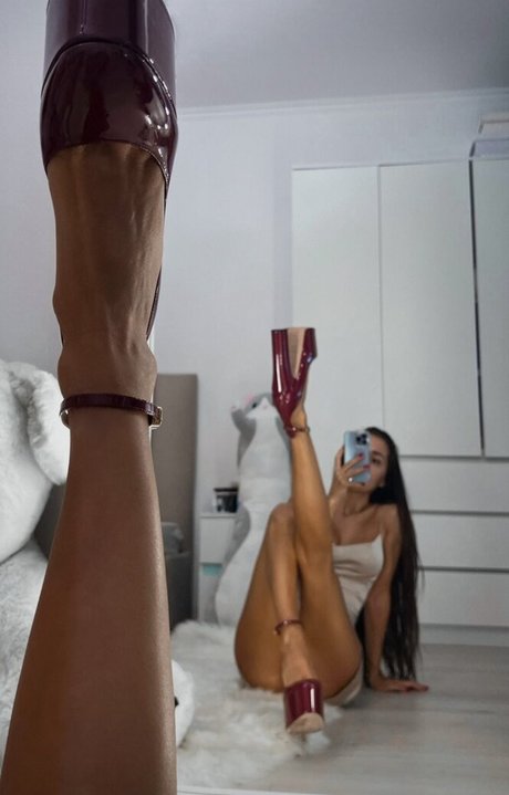 Alina Lobacheva star du porno érotique photo