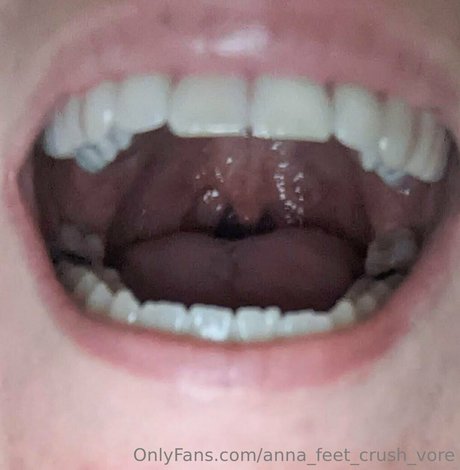 anna feet crush vore étoile de l'art archive