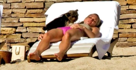 gros clitoris uniquementfans sexy de haute qualité images