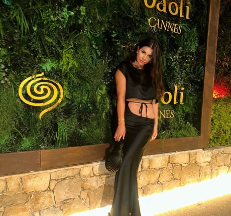 Imogen Thomas star du porno chaude images