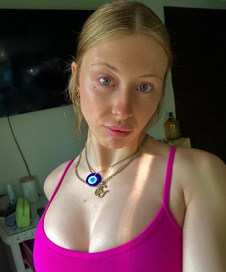 lolcaughtureye modèle porno archive