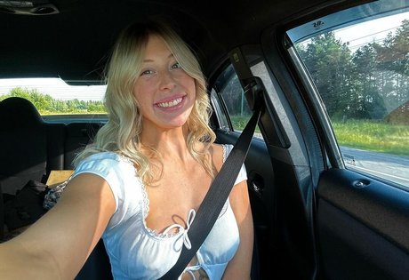 lolcaughtureye art modèle collection