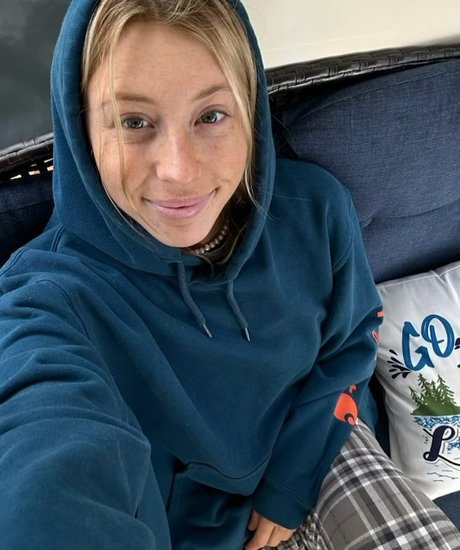 lolcaughtureye étoile adulte photo