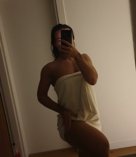 quadsqueeen haut modèle photo