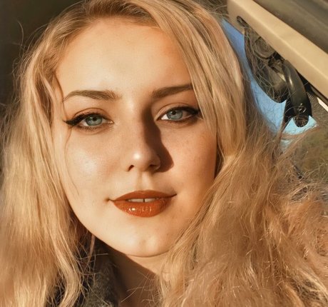 serendipitoussav art étoile galerie