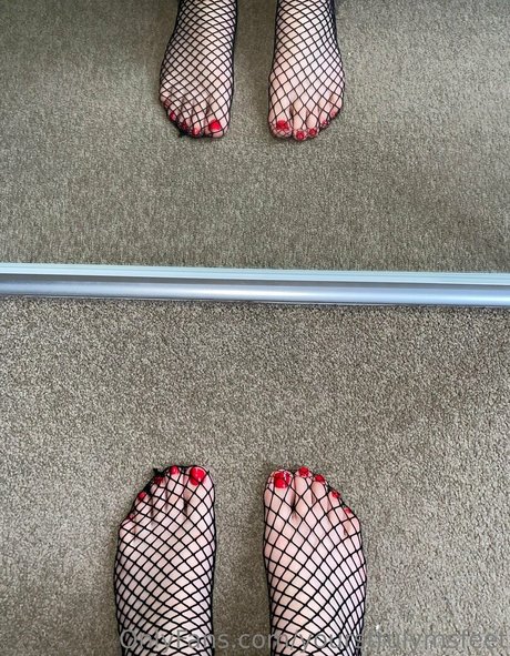 yourstrulymsfeet nus star du porno des photos