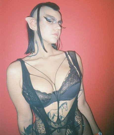 Terese Aguado belle étoile galeries