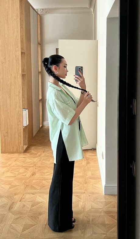 Aya Shalkar sexe star galeries