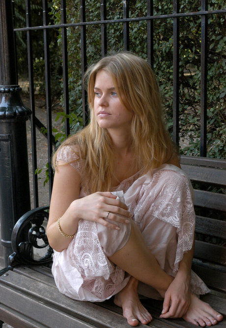 Alice Eve star exclusive archive