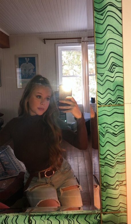 Emily Kyte actrice de grande qualité collection