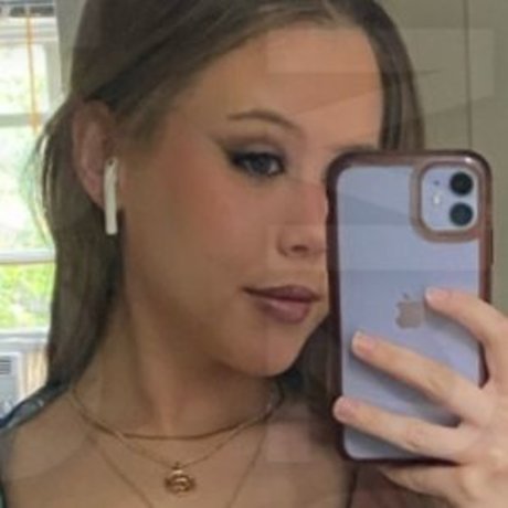 Emily Kyte star du porno xxx photo