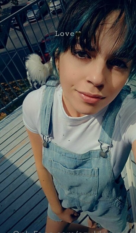 adolescente blonde onlyfans beau images