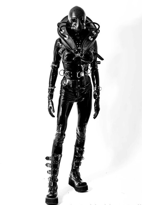 rubbobject doll haut étoile des photos