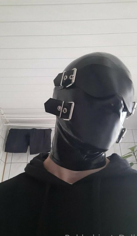 rubbobject doll actrice sexy photos