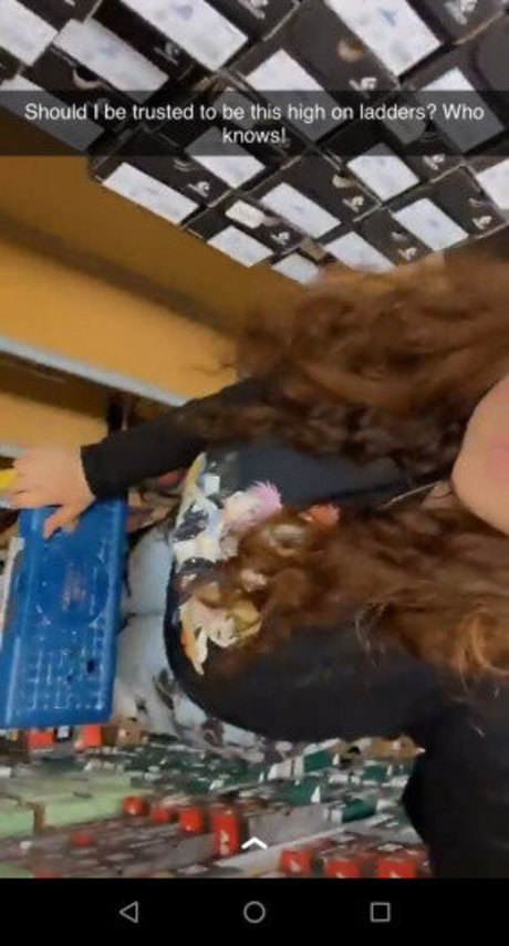 allnaturalaurora actrice chaude image