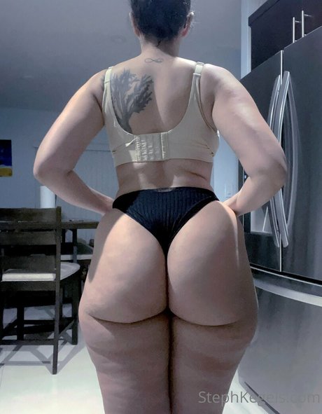 Steph Kegels nus étoiles img