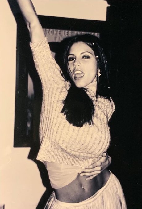 Charisma Carpenter étoile nue image