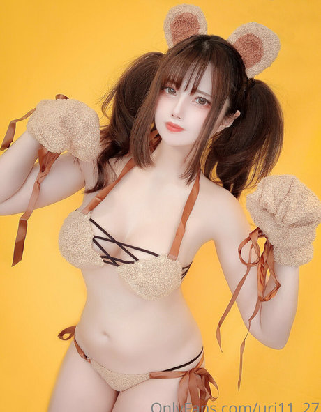 Uri11 27 star du porno chaud images