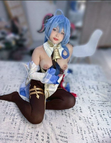 Sarah Carvalho modèle parfait galeries