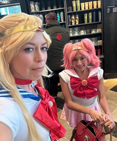 Chrissie Mayr haut de star du porno galeries