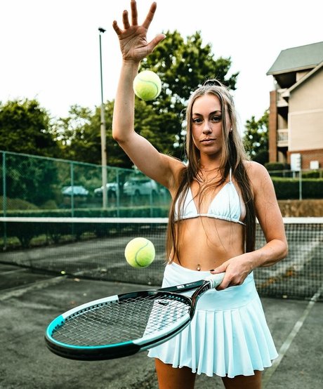 Bekah Bailey actrice libre collection