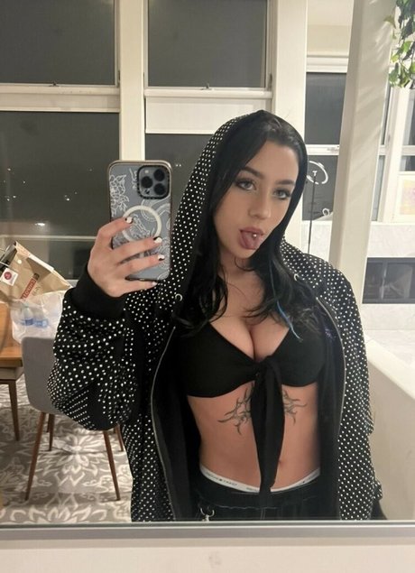 Elle Taylor étoile sympa img