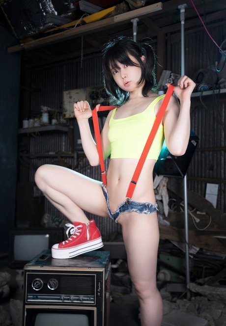 Iiniku Ushijima mannequin galerie