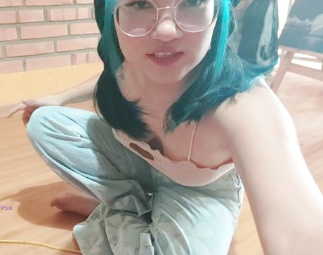 xXFelintoXx modèle de haute qualité des photos