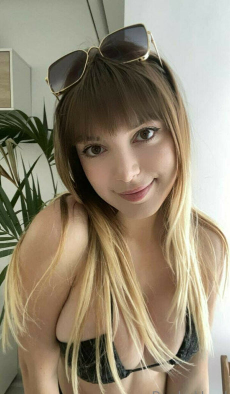 sexe en cuisine onlyfans sexy en haute qualité photo