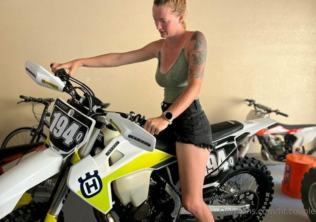 Fitredheadd modèle xxx photo