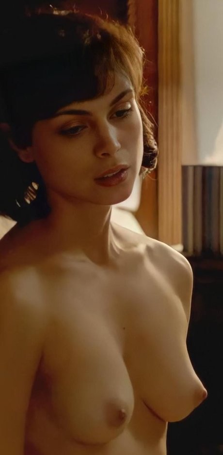 Morena Baccarin star du porno hd collection