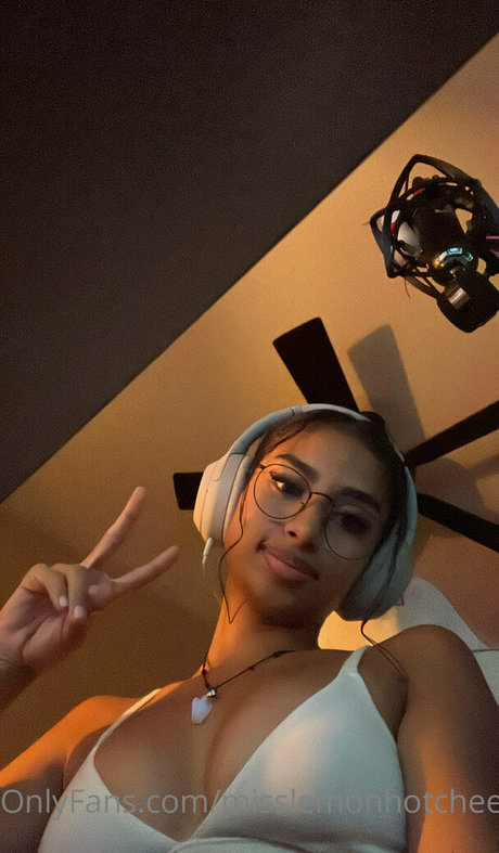 theultimatedeciever star érotique image