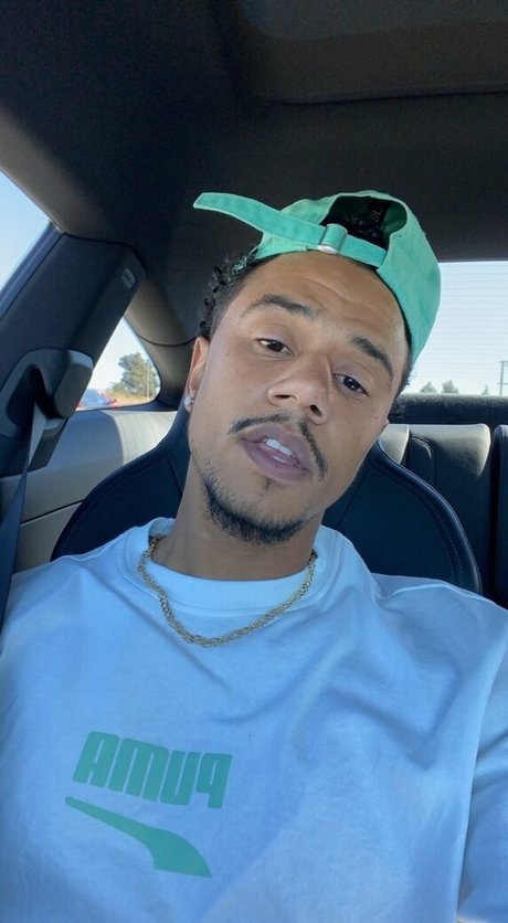 lilfizz modèle de sexe img