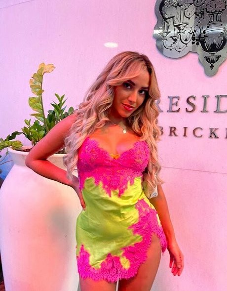 sophiadelmarfreex modèle sympa galeries