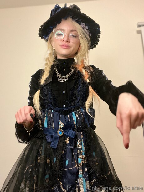 lolafae beau modèle photos