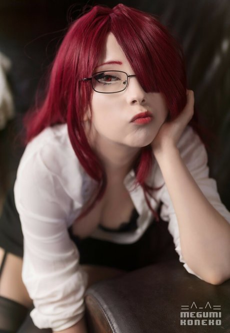 Megumi Koneko jolie star du porno des photos