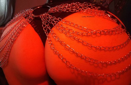 Lady McBosom star du sexe galerie